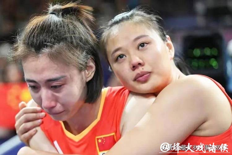 龚翔宇留洋遭遇首败，赛前体检旧伤引发关注，王媛媛8分难阻失利